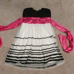 Trixxi dress
